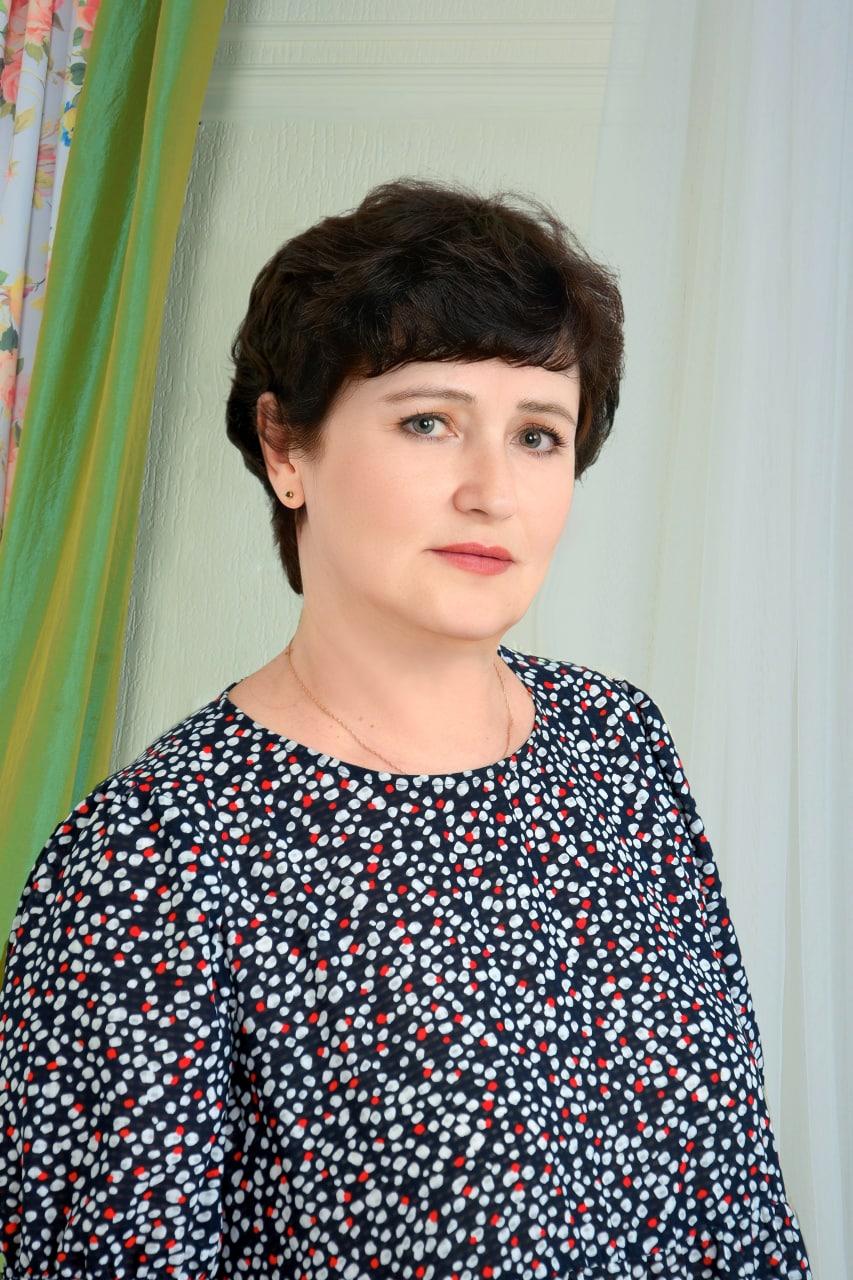 Ромаданова Елена Владимировна.